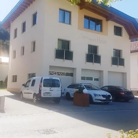 Alpen Heiss Apartment Prutz