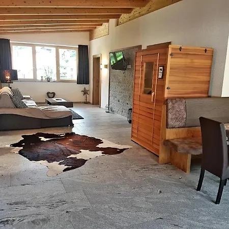 Alpen Heiss Apartment *